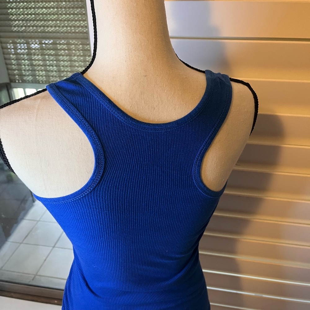 4 tops. Women's Pink, blue and red Tank Top